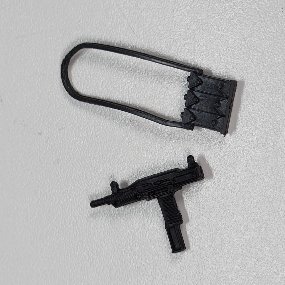 GI JOE 1983 SNAKE EYES ORIGINAL DARK CHARCOAL GREY UZI AND BOMB SATCHEL
